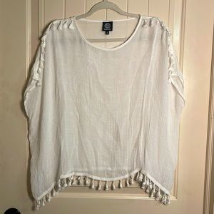 Bobeau pompom fringe sleeveless top